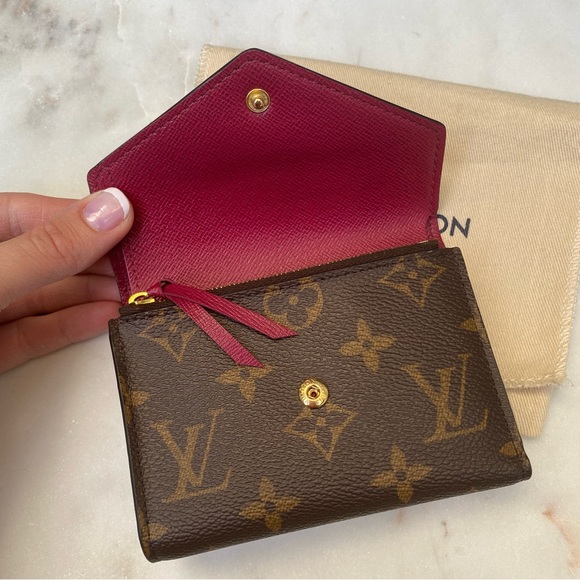 SOLD Louis Vuitton Victorine Monogram Wallet - Picture 5 of 16